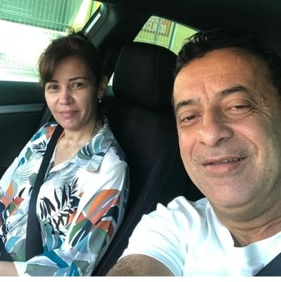 ZandonaLuciana's profile picture. Cearense,comerciante,leal,esposa,mãe ,apaixonada por política,conservadora,100% Bolsonaro