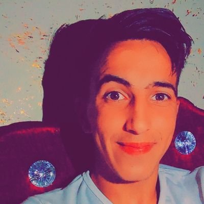 سوف أنجح حتى أرى الخيبة على وجوه كل من راهنوا على فشلي . .