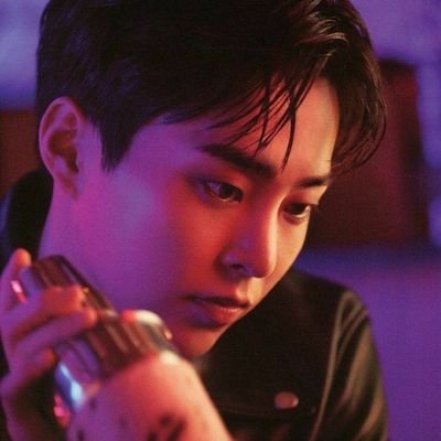 __solaria's profile picture. 20s ✨ | kpop (mostly exo) | languages | minecraft