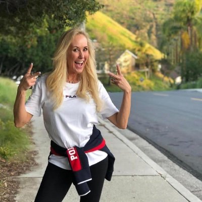 ElinaDaveJenni1's profile picture. I don’t want shit am a loving 🥰 person and fun to be with Just want to experience nature