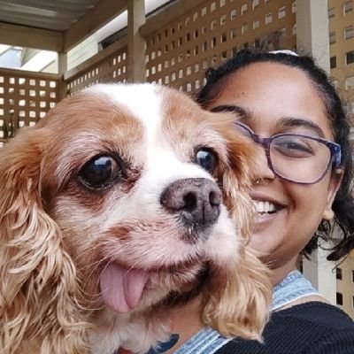 deardaisydreams's profile picture. she/her