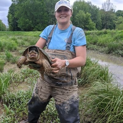Biologist with Florida Fish and Wildlife Conservation Commission specializing in aquatic habitat restoration and enhancement (She/Her)