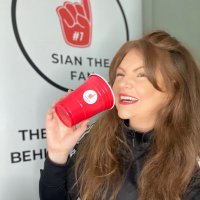 Sian Downes (@siananigans) 's Twitter Profile