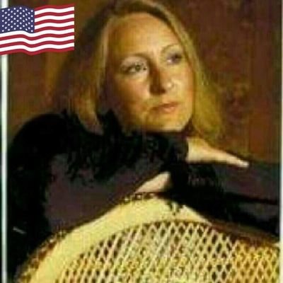 Wife, mother, grandmother, great grandmother. Love people, movies, reading, animals..helping others...Playing Destiny on ps4