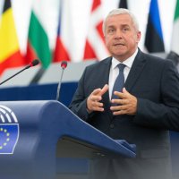 Daniel Buda (@mepdanielbuda) Twitter profile photo
