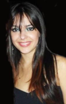 estudante de Odontologia,uma jovem feliz, que gosta das coisas boas da vida \o