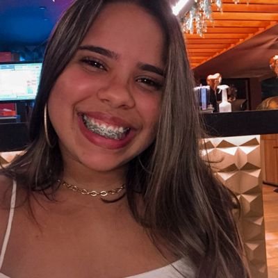 🏝: Cabo Frio/RJ
♓: 2001
📚: Estudante Tec. Enfermagem
📷: @yorranna21
