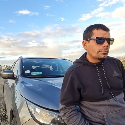 Imunoz25960414's profile picture. Feliz con mis 2 hijas y mi gran compañera de vida, unidos por que la igualdad en este país sea real ni un voto a la derecha