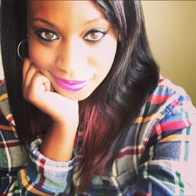 Published author 📖, singer/performing arts enthusiast 🎙Chaotic neutral 😇 #PureMichigan 🇺🇸