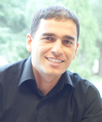 volkansaricaer's profile picture. 