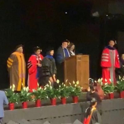 استاذ مساعد @_ksu دكتوراه ادارة التمريض @BarryUniversity ماجستير تعليم التمريض @UCF منحة ابتكارتفعيل المحاكاة المتقدمة، ELS @floridatech، مدرب معتمدTOTحساب شخصي