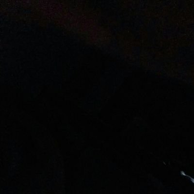 ZAdQJ5SpfAbwDuW's profile picture. น่า