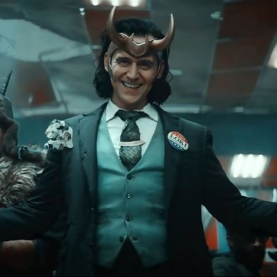 Saving people,hunting things, the family business.
#Hp #TMI #Loki #Vikings #Supernatural #Marvel #TeamCap