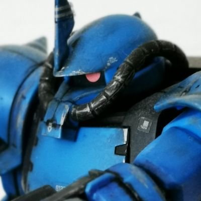 ガンプラ大好きです✨作るスピードも遅く技術も未熟ですが楽しく製作してます！😀ガンプラの他にも一般プラモデルやジオラマも作ったりもしてます！