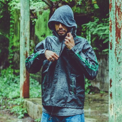 nabl_ahmd's profile picture. Self-destructing my life. 
Instagram: nabl_ahmd