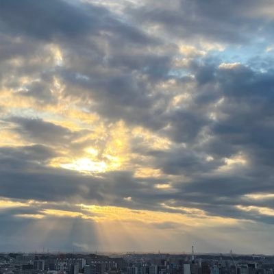 4tB2jYpN3M8g9vx's profile picture. いちじくの木を、またすべての木を見なさい。 はや芽を出せば、あなたがたはそれを見て、夏がすでに近いと、自分で気づくのである。 このようにあなたがたも、これらの事が起るのを見たなら、神の国が近いのだとさとりなさい。