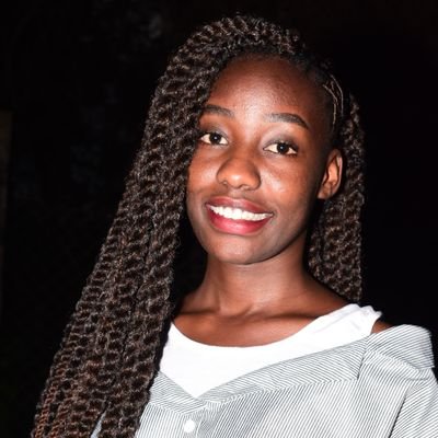 JoreenCenchrea's profile picture. 🧡