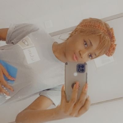 efuetflora's profile picture. 