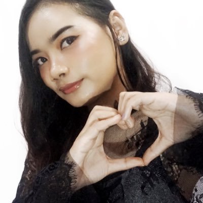 Beauty Blogger 🧚🏻♀️ https://t.co/1Nvgw0P7IV || Content Creator https://t.co/UfByYqusu5 || Fans of @agnezmo