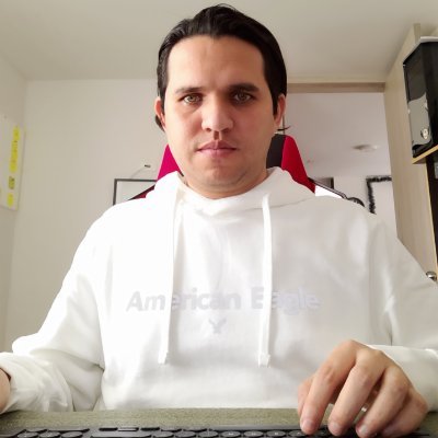 MaoRguez's profile picture. Front end developer with React.JS, Systems Engineer and university teaching specialist.
