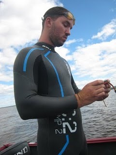 Amateur de plein air, de voyage et d'aventures. Nouvellement accroc au triathlon. Critique et revendicateur à mes heures, utopiste qui rêve d'un monde meilleur!