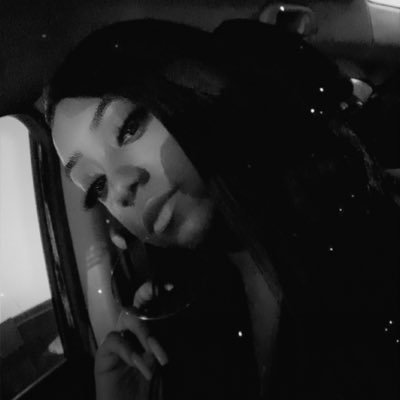 BornAsRiana_'s profile picture. 1913🔺