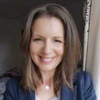 Rebecca McFarlane (@dollarbec) 's Twitter Profile