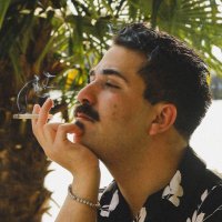 alejandro (@anemptypinata) 's Twitter Profile