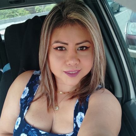 Tsu en administración de empresas
LIC en Contaduría pública, comestologa integral..