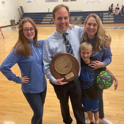 Husband/Dad&🏀HC@SGSC,former HC at TMC(JuCo),former ast coach&former pg at ClaytonSt D2,&Co-Host Hoops:Off The Beaten Path -25th yr of coaching college