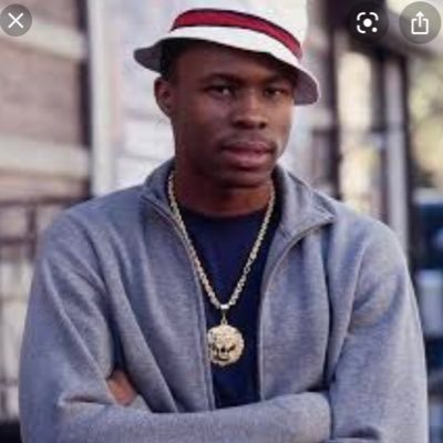 deefigures1's profile picture. *£&%*