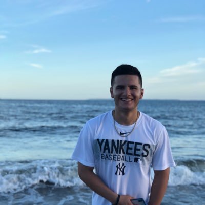 CGonzalezz25's profile picture. 