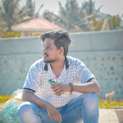 Mukesh80612793's profile picture. Rest at the end,Not in the middle