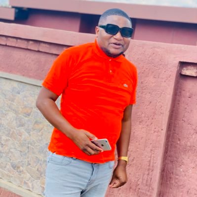 a father of 2. a dreamer. a maker. a true believer in GoD.