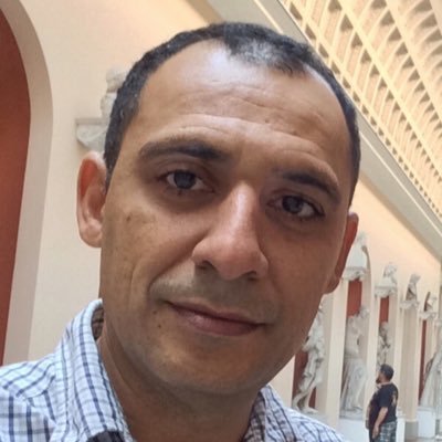 Professor da UFRN, ciclista amador, 3 filhos, algumas árvores plantadas e um livro em desenvolvimento...