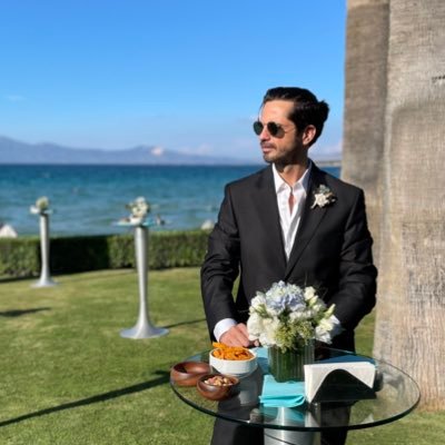 there is no spoon felsefesine olum elinde lan dallama görmüyon mu diyerek hep karşı çıkmıştır.