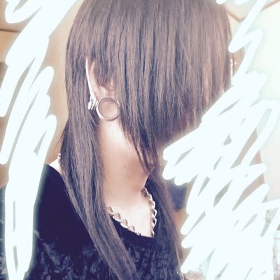 元麺、ボーカルしてました、今は建築業、ゲーム、たまに配信、V系、アイドル、よろしくお願いします。最初から馴れ馴れしくいきます。悪気はないです。 フォロバ無いとしばらくしたらリムります。