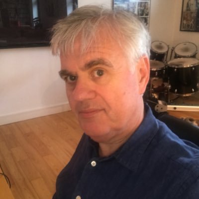 Personal Acc; Chair EVA International, Ireland's biennial. 💚 #LimerickCity 💜 CLGnaGaillimhe ...#andacyclist (work: @eielectronics; https://t.co/5KufzBcIOd)