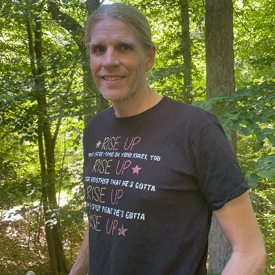 Educator, Dad of daughters, and a passion for restorative justice, community gardens, riding with peace and speed on my bike.