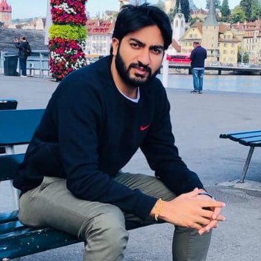 Researcher in functional nano-materials. PhD in chemistry.