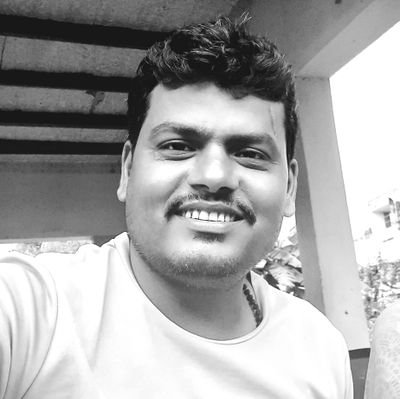 शेर,शायरी और गजलों में नही,
हमारी जड़ें हैं वेद,पुराण और उपनिषदों में..