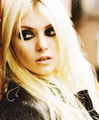 Fc dedicado aos Fãs da Taylor Momsen