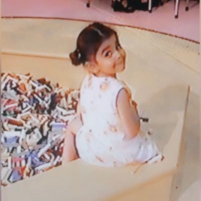 👷🏽♀️ { وَقُلْ رَبّ اِرْحَمْهُمَا كَمَا رَبَّيَانِي صَغِيرًا }