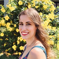 Fernanda Nia 📖 Livro novo na Bienal SP! (@comoeurealmente) 's Twitter Profile Photo