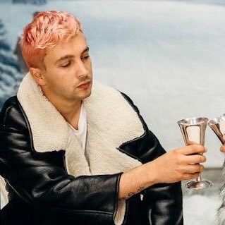 tøp stan |-/ ~ stream scaled and icy ~ claims the outside