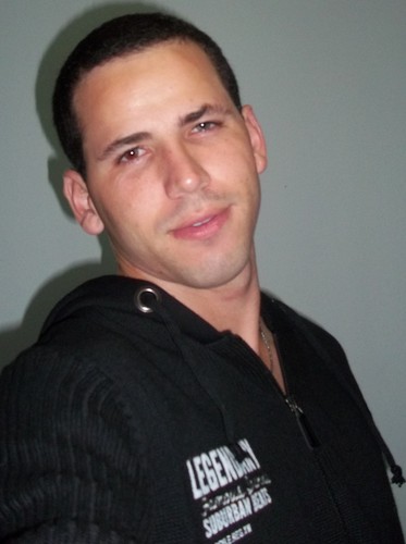 OlyverNovaes's profile picture. 