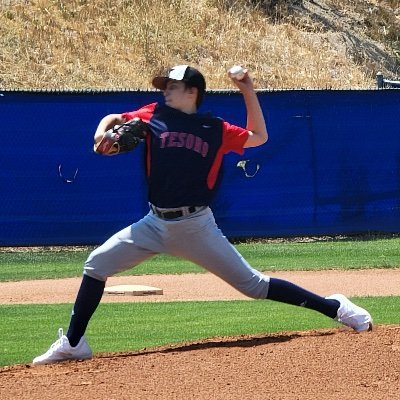 Logan Zakhar Profile