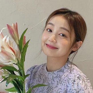 SenumOnly's profile picture. Ka✌
Senum zone❣
Always support Senum💟