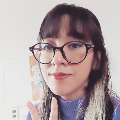 carolwho__'s profile picture. 🇲🇽 ESP ENG 日本語 | Cinéfila | Guionista | Letras Hispánicas | Canto y juego en Twitch CarolWho_ | IG: https://t.co/nQ8sWTtxFh | TT: @carolwho__