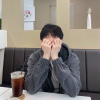 Edison Ackerman (@whitccino) 's Twitter Profile
